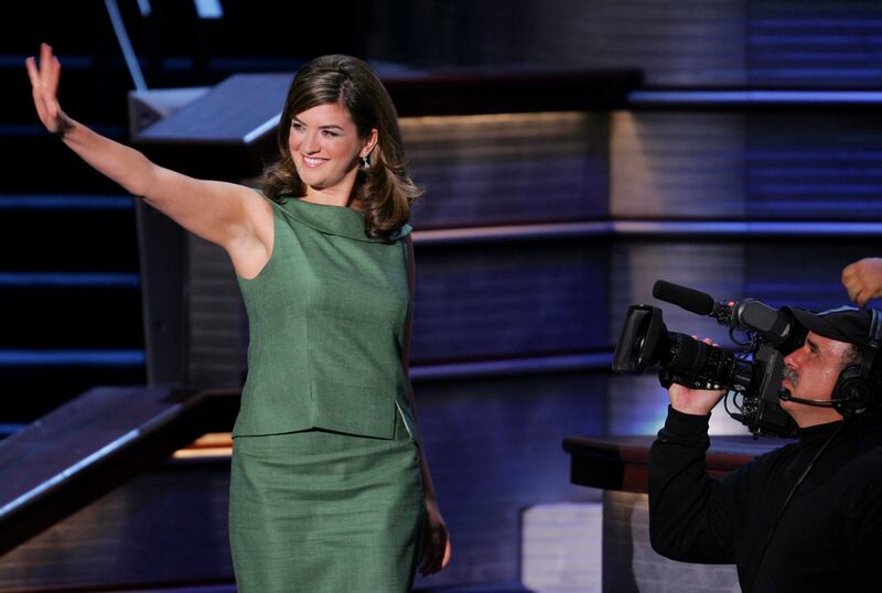 galleries/2012/05/02/cate-edwards-s-style-at-john-edwards-trial-photos/cate-edwards-fashion-8_lccrj6