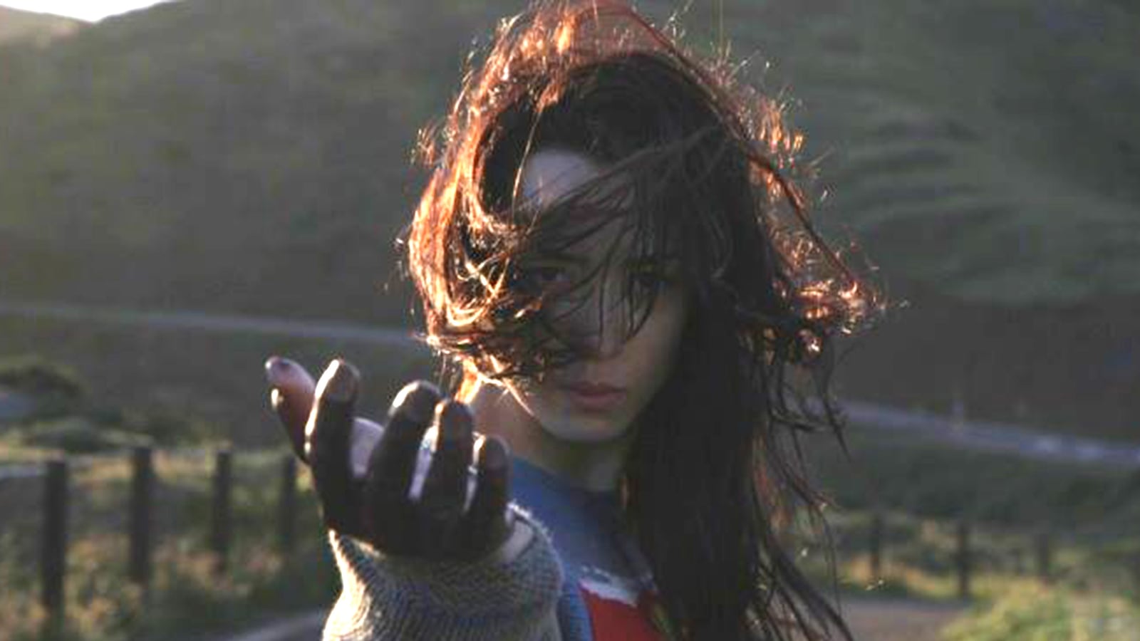 articles/2015/06/13/why-i-chose-to-wear-a-penis-exploring-gender-and-masculinity-in-felt/150612-everson-felt-tease_e1cwpy