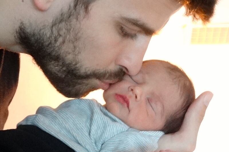 galleries/2013/07/08/blue-ivy-carter-milan-pique-more-powerful-celebrity-babies-photos/130705-celeb-babies-02_swbrhx