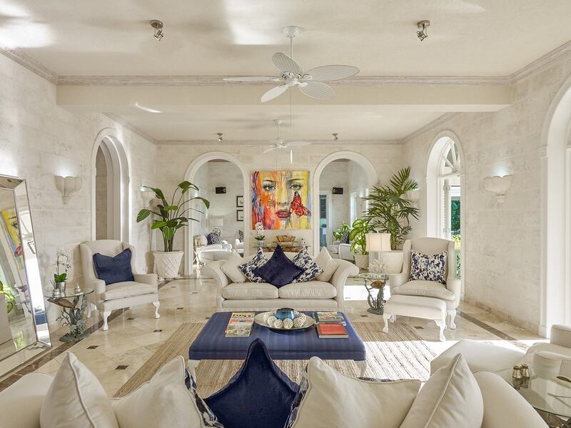 220602-omg-bajan-heights-02_rrf9jz