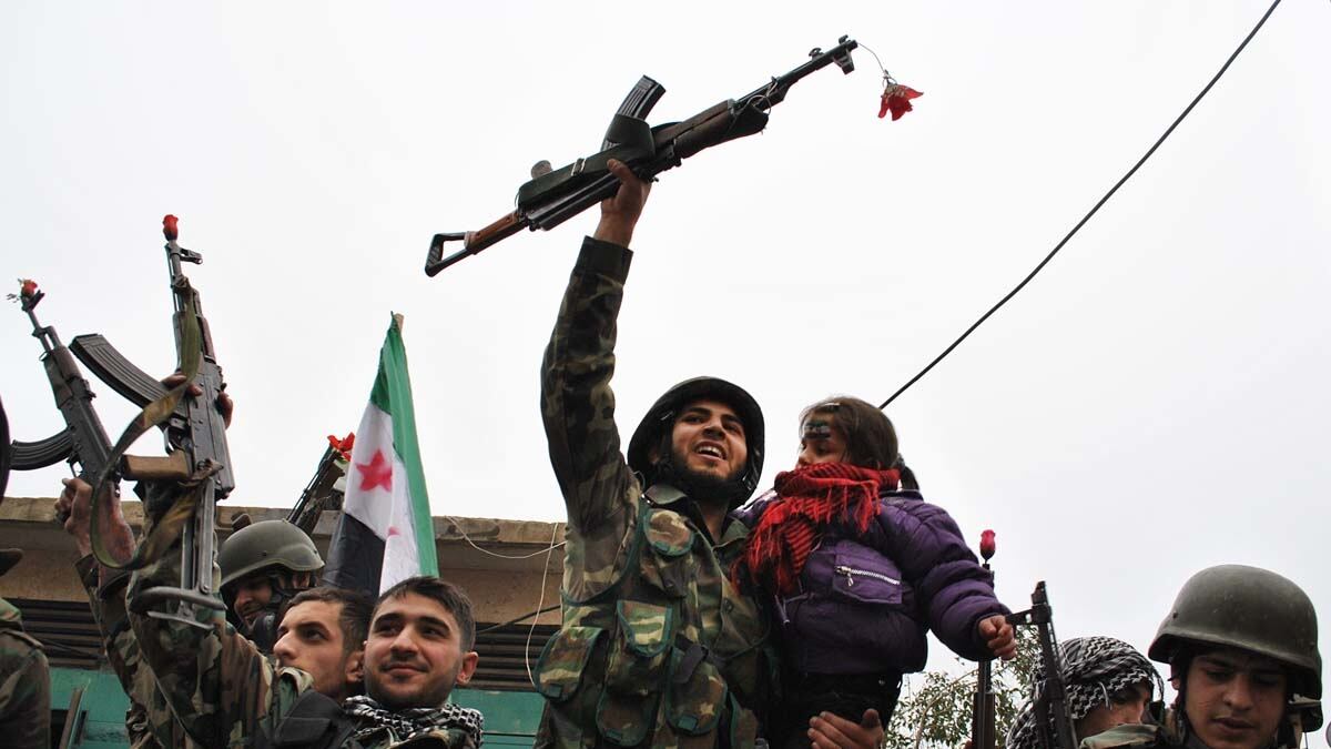 cheats/2012/01/29/syria-storms-damascus-suburbs/syria-troops-damascus-cs_xxzpbb