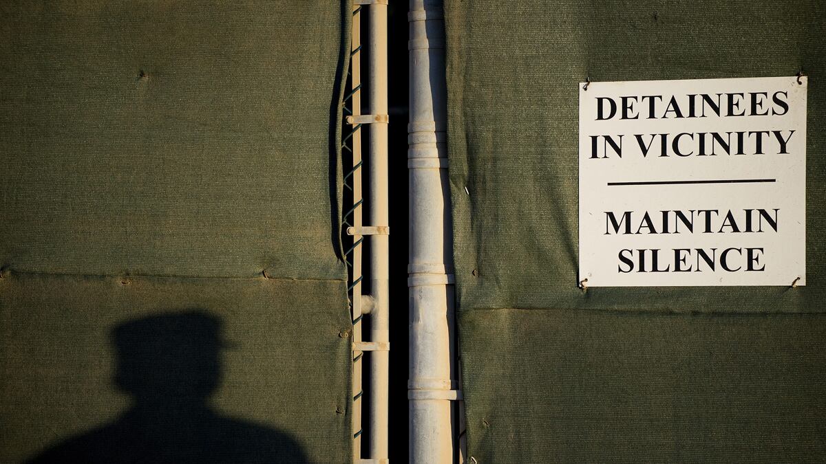 cheats/2013/04/13/guards-prisoners-clash-at-gitmo/gitmo-detainees-human-rights-cheat_msjyhh