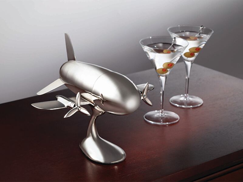 articles/2014/11/29/the-daily-beast-s-2014-holiday-gift-guide-for-the-andy-warhol-in-your-life/gift-guide-2014-andy-warhol08_plyuku