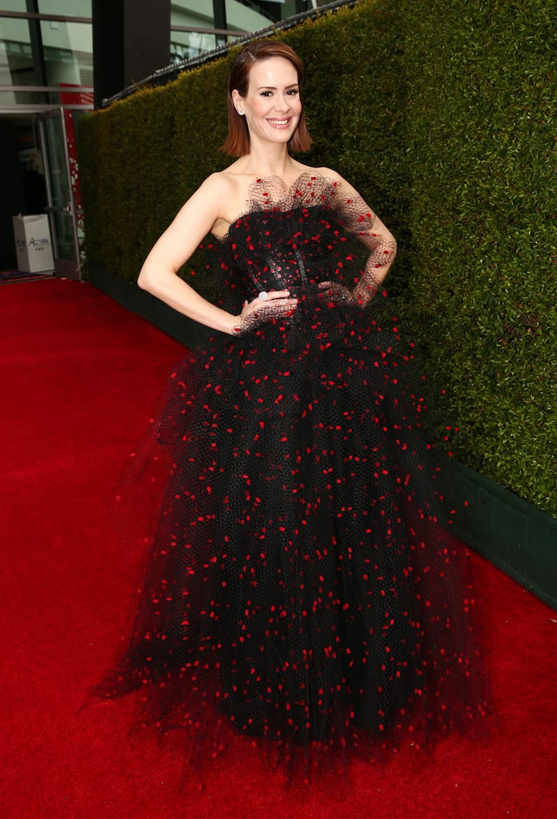 galleries/2014/08/25/best-of-the-emmys-red-carpet-2014-photos/140825-red-carpet-emmys14_rfwsmr