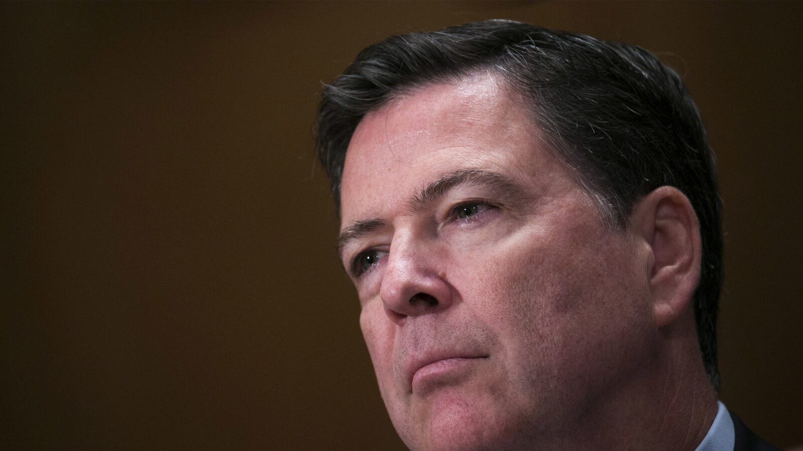 articles/2017/03/08/james-comey-says-fbi-couldn-t-crack-1-200-encrypted-devices/170308-Miller-Comey-tease_fh8xmv