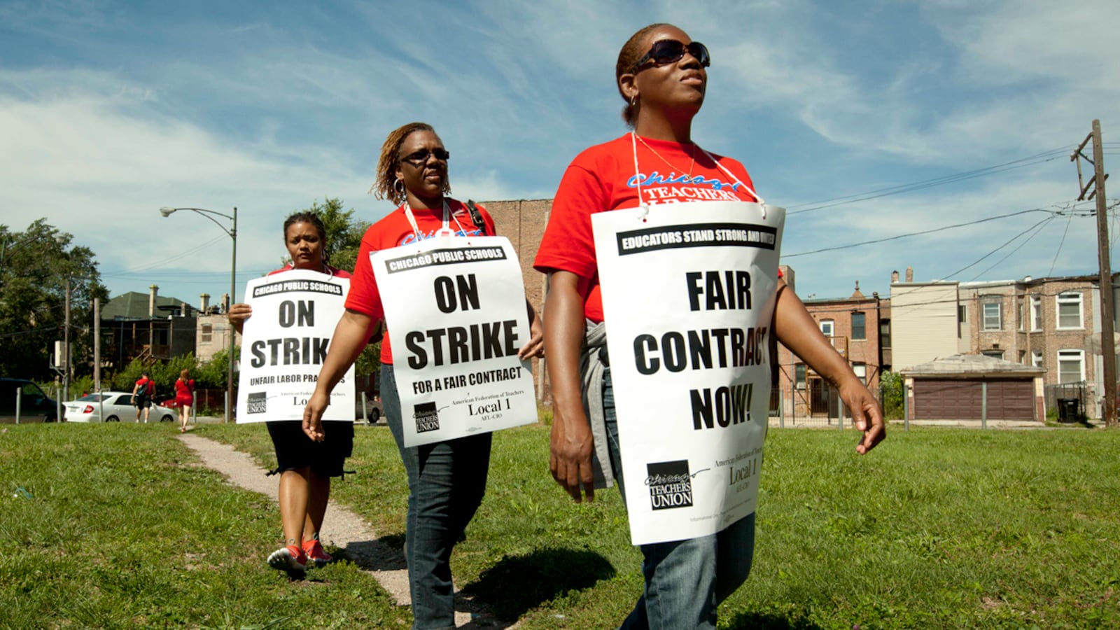 cheats/2012/09/13/both-sides-report-progress-in-strike/chicago-teachers-strike-friday-cheat_y9en3x