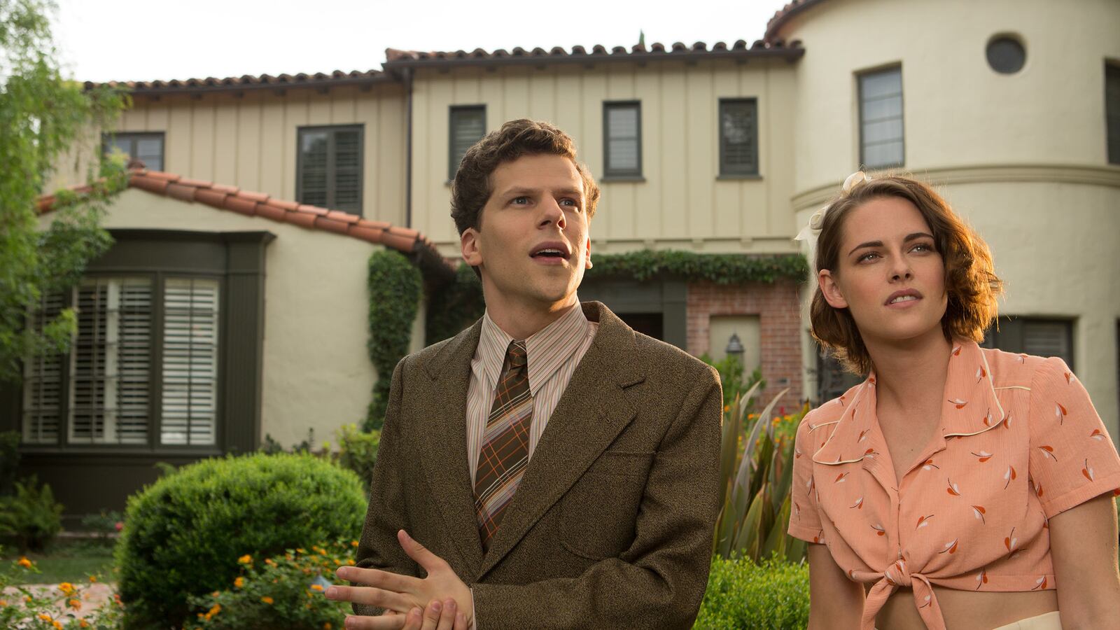 articles/2016/07/22/can-woody-allen-do-an-annie-hall-for-men-s-fashion/160721-ginsberg-cafe-society-tease_rimwhs