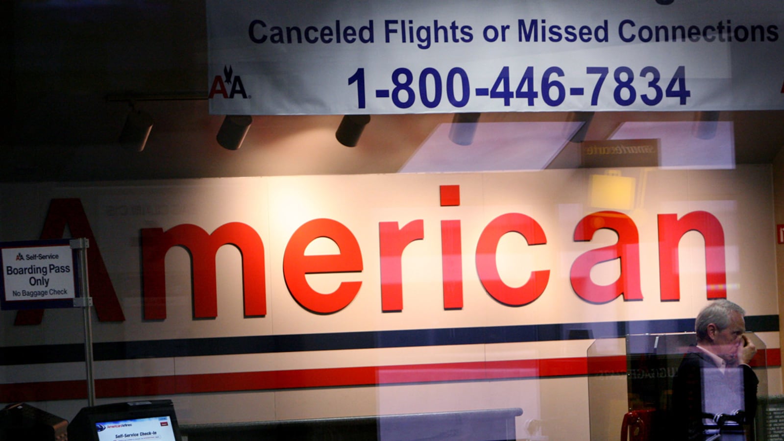 articles/2011/11/29/american-airlines-chapter-11-filing-won-t-jeopardize-service/american-airlines-frequent-flyer-miles-chatzky_jg4vc5