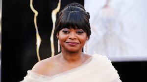 Actress Octavia Spencer arrives at the 85th Academy Awards in Hollywood, California February 24, 2013. REUTERS/Lucas Jackson (UNITED STATES  - Tags: ENTERTAINMENT)  (OSCARS-ARRIVALS)