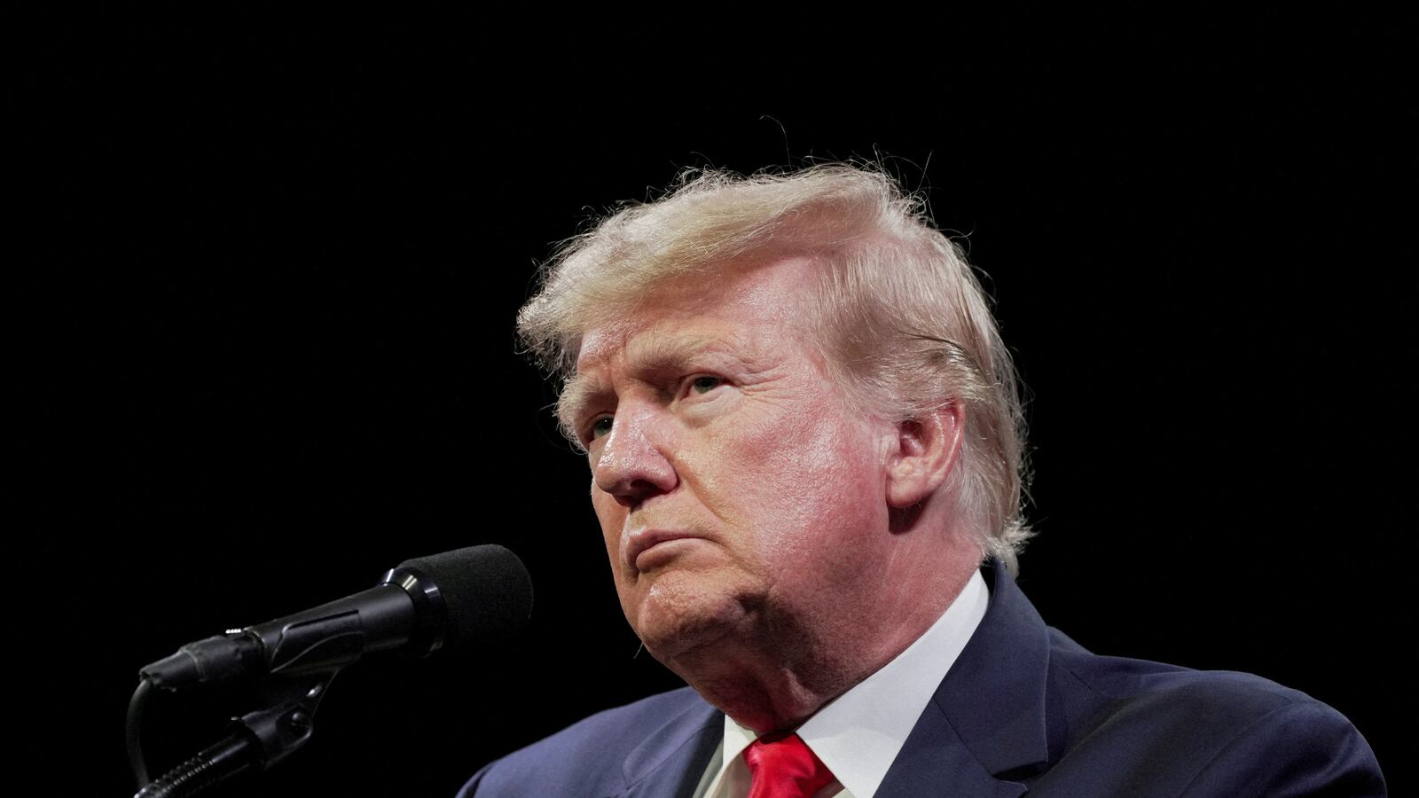 2022-06-30T124858Z_1400336498_RC2NUU9RBTWM_RTRMADP_3_BRAZIL-ELECTION_1_btkmlt