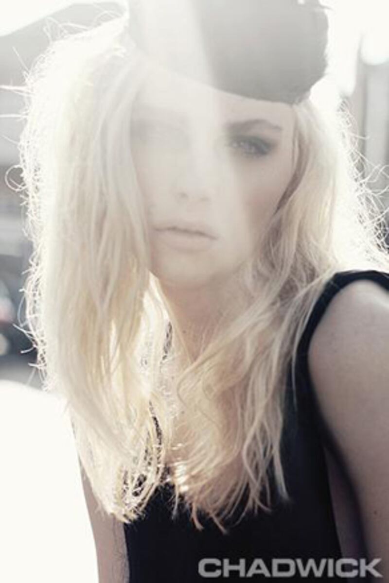 galleries/2011/01/06/andrej-pejic/andrej-pejic---8_ykraz9