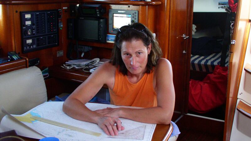 180712-Teeman-Couple_Sailed_The_Oceans-embed-03_duqdbt