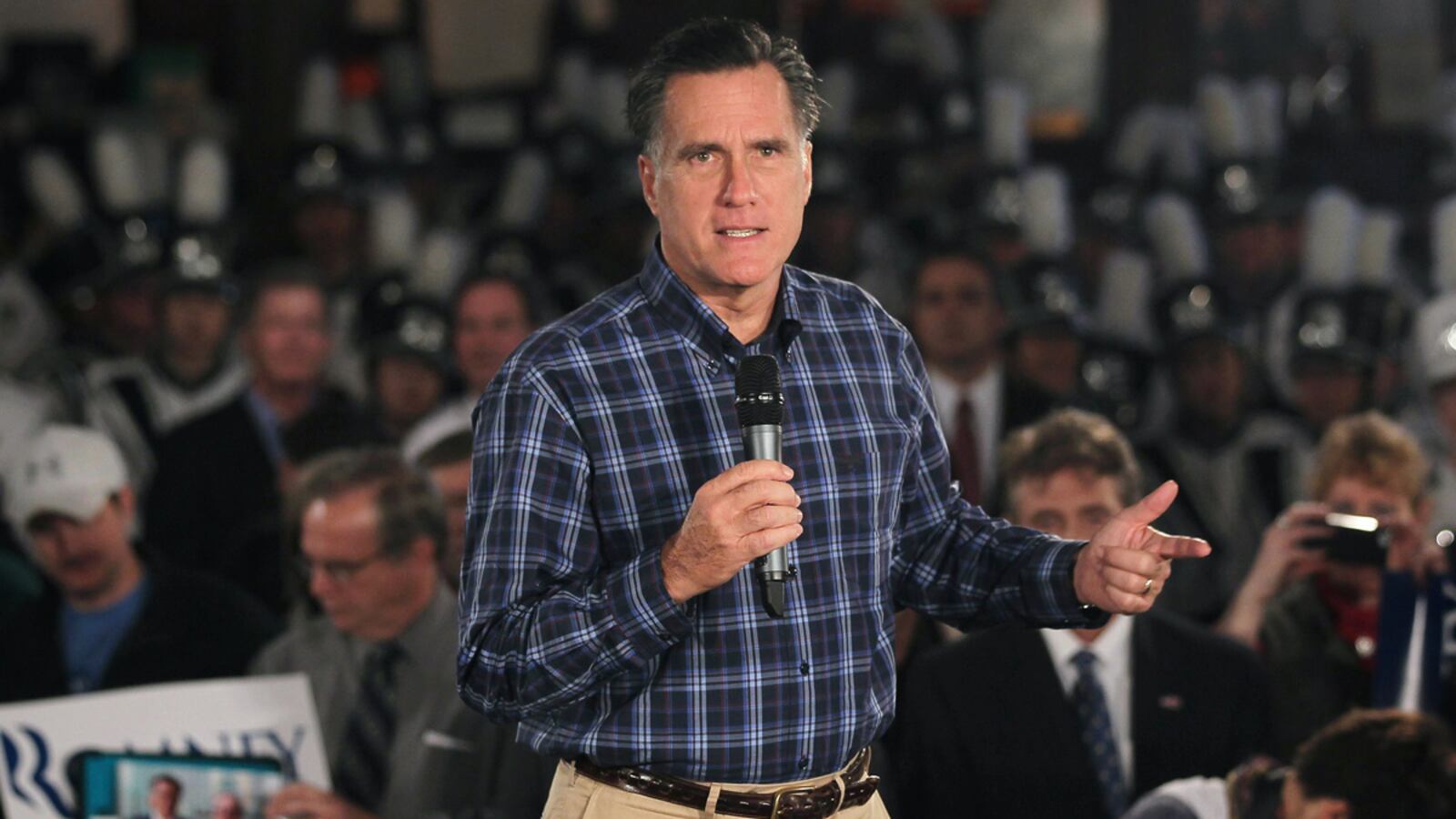 cheats/2011/11/22/romney-names-possible-running-mate/mitt-romney-running-partner-cs_lwwlnd