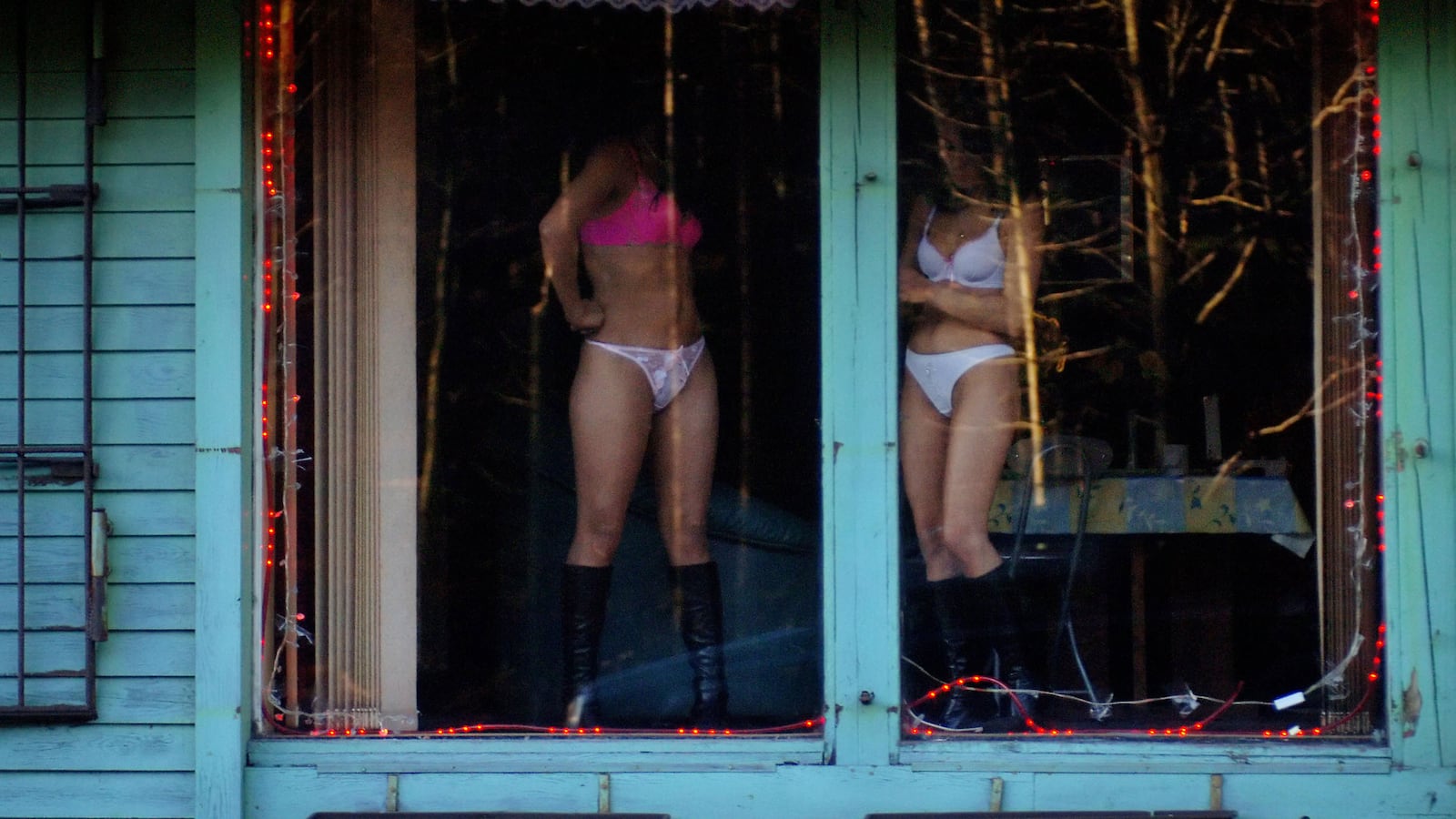 210530-international-whores-day-tease_eienum