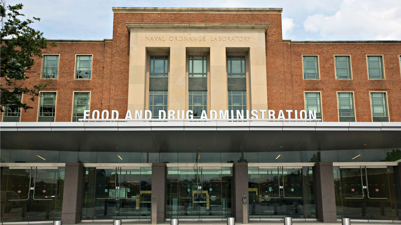 170712-fda-approval-cheat_ep7uav