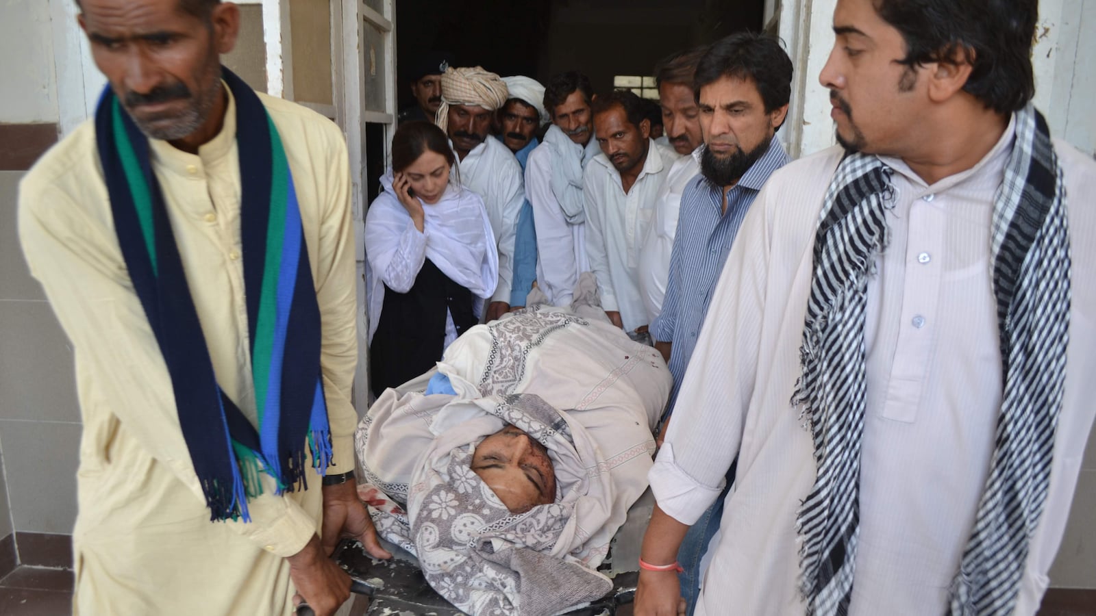 cheats/2014/05/08/pakistan-blasphemy-lawyer-murdered/140708-pakistant-lawyer-killed-cheat_kdckis