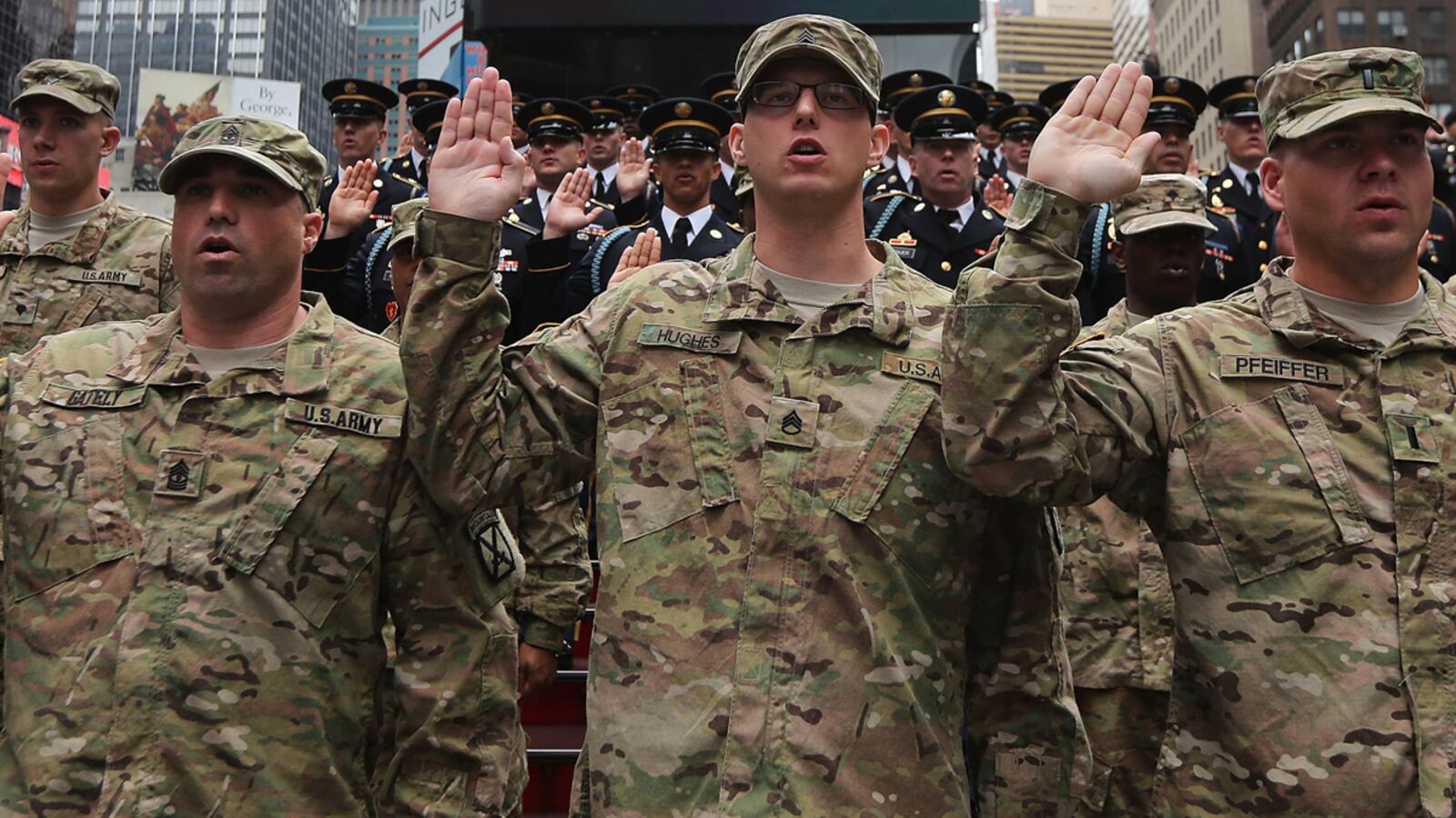 cheats/2012/08/19/more-college-grads-enlist/college-graduates-enlist-military-cheat_j2rdda