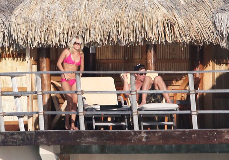 galleries/2010/07/29/celebrity-vacations/celeb-vacations---underwood_mjrwpu