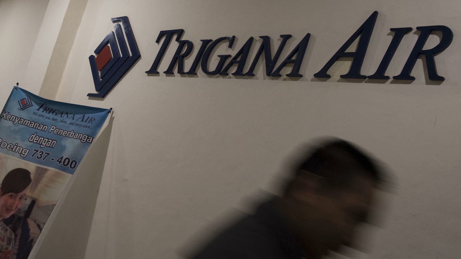 cheats/2015/08/17/53-bodies-found-in-indonesia-plane-crash/150817-trigana-air-bodies-recovered-cheat_zsupai