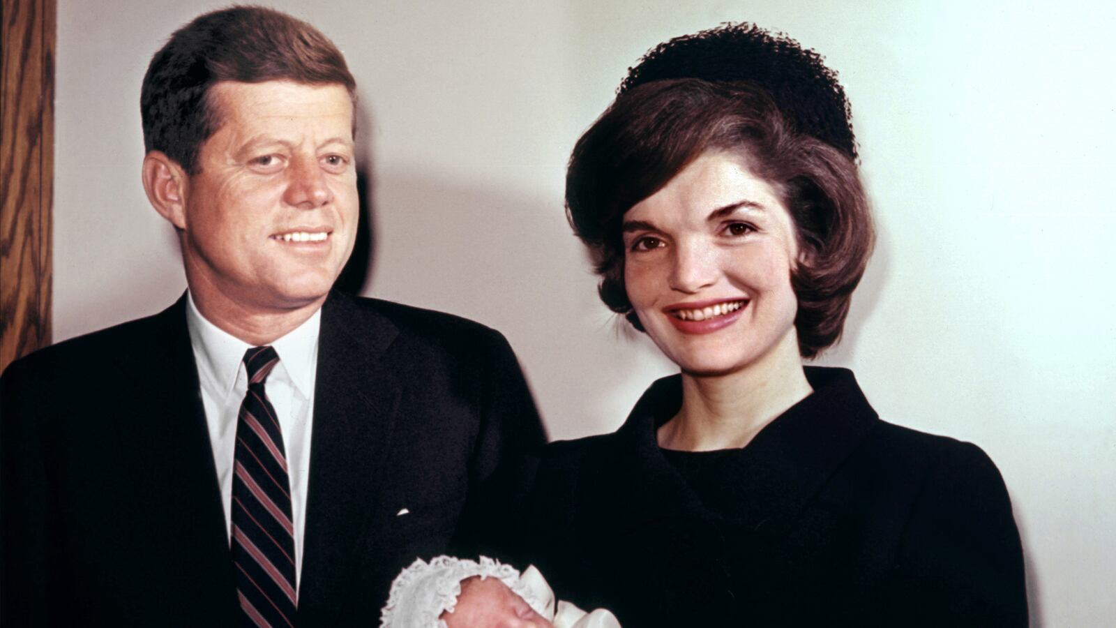 cheats/2014/03/06/getty-frees-35-million-images/140306-getty-images-cheat_sizh8y