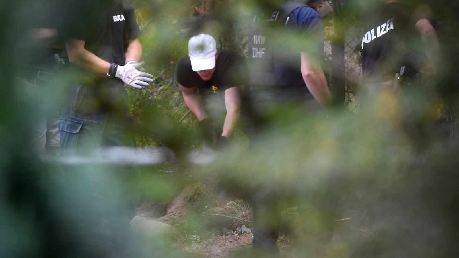 2020-07-29T121023Z_1728260898_RC203I9WANX0_RTRMADP_3_BRITAIN-PORTUGAL-MCCANN-GERMANY_ca3ho2