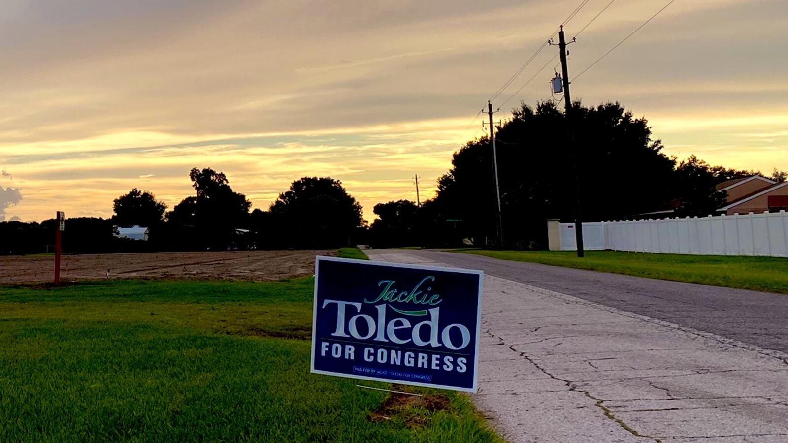 FazSzLvWYAAsHLy_rip7mg