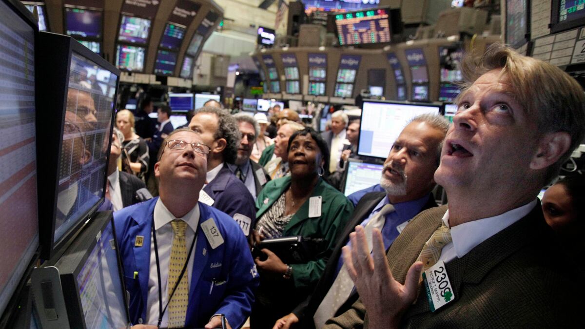 cheats/2011/08/12/markets-close-with-modest-gains/market-close-gains-cheat_skmtb2