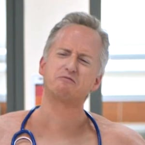 SNL, James Austin Johnson as RFK Jr. in a parody of The Pitt