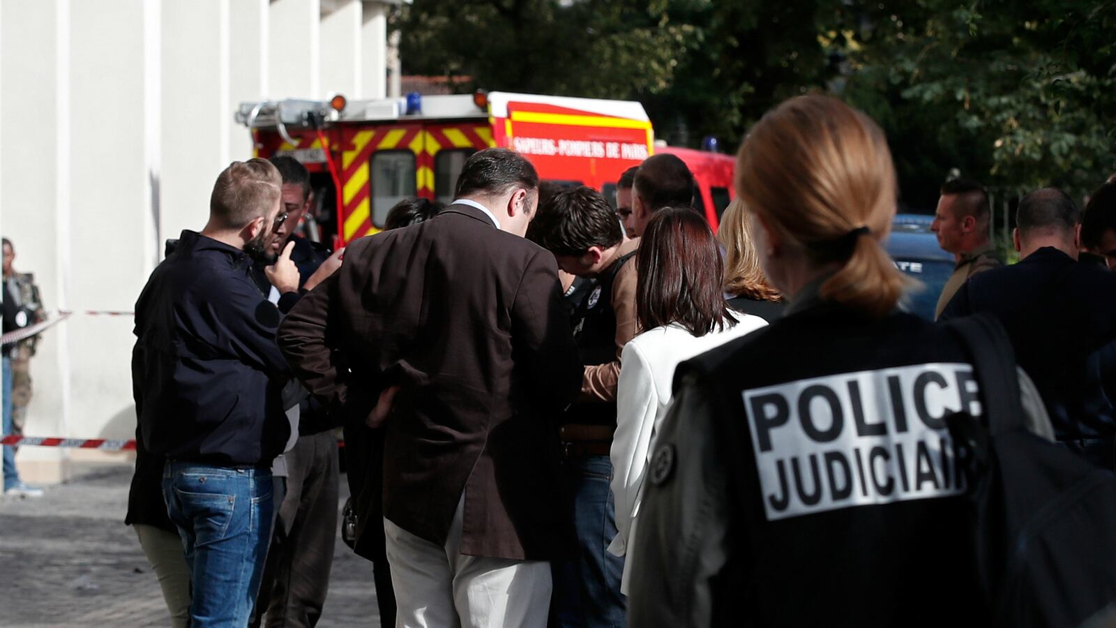 france-car-attack_qyliwt