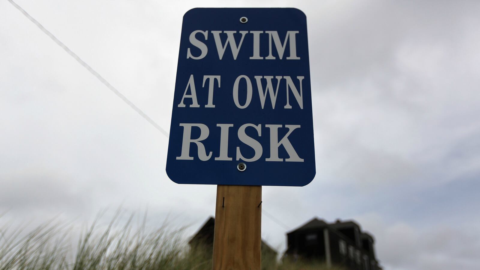 180916-shark-attack-victim-ma-cheat_vs7vwn