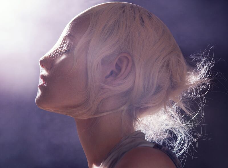 galleries/2013/03/26/james-houston-s-natural-beauty-features-stars-in-the-nude-photos/James-Houston-Natural-Beauty-12_c6345l