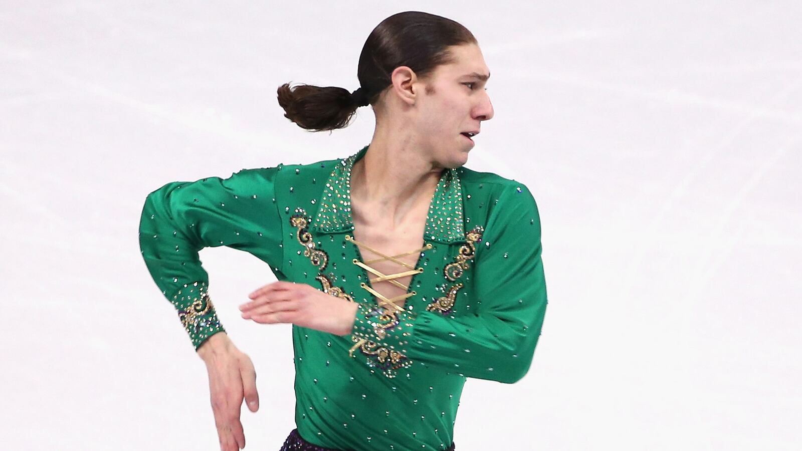 articles/2014/02/14/u-s-olympian-jason-brown-is-stealing-the-show-with-his-ponytail-power/140214-jason-brown-jones-tease_ikhzrr