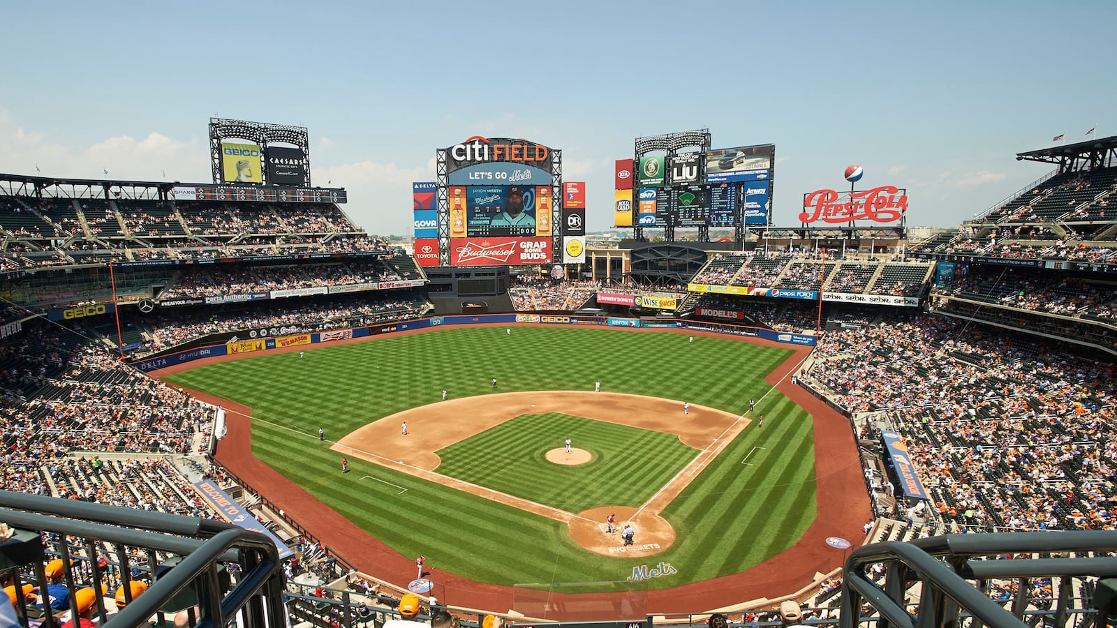 articles/2013/07/14/new-york-is-not-really-the-best-place-for-the-all-star-game/130712-all-star-games-langs-tease_ggtf61