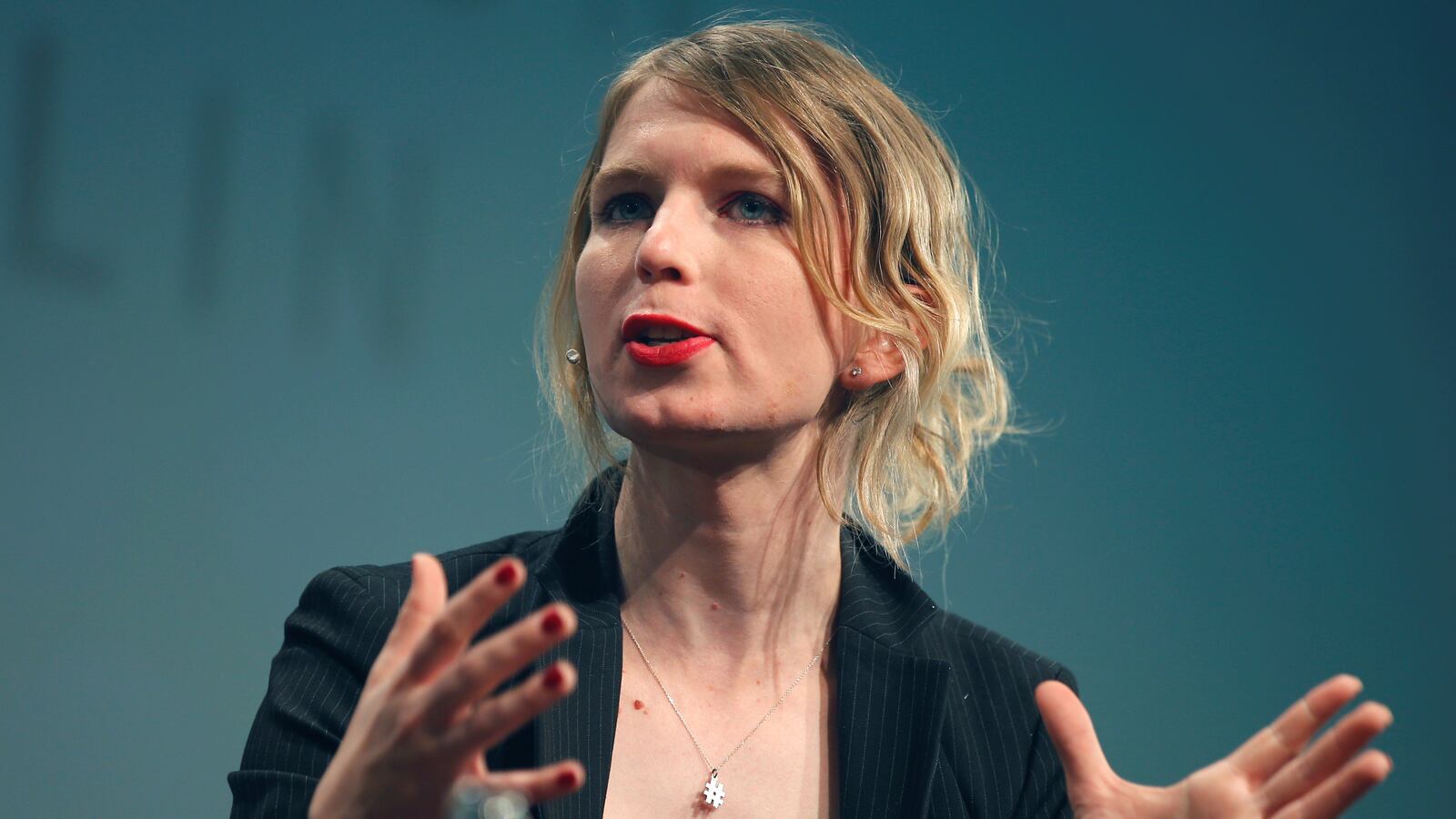 2018-05-02T103101Z_243606205_RC11A0001BA0_RTRMADP_3_GERMANY-CONFERENCE-REPUBLICA_qvmxfy