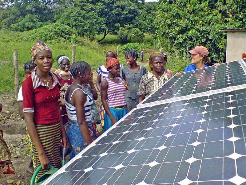 galleries/2011/02/24/sponsored-by-exxonmobil/sponsored-exxon-mobil-11_xybzxe