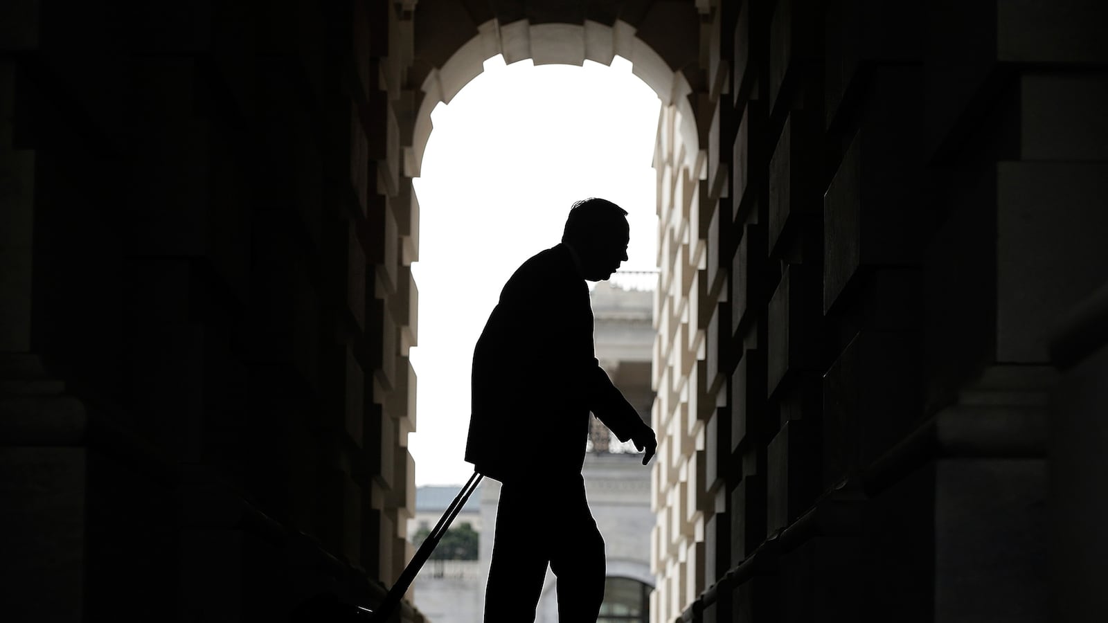 cheats/2013/10/16/senate-reaches-budget-deal/131016-senate-deal-reid-cheat_kfylht