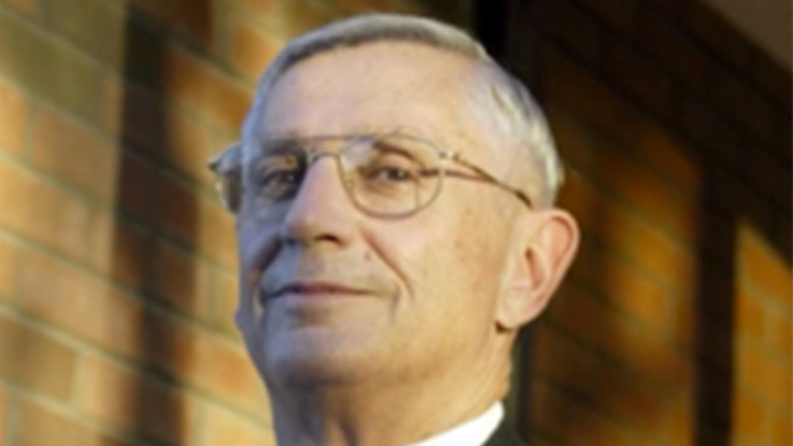 cheats/2016/02/02/phoenix-naacp-prez-resigns-after-remark/160201-don-harris-cheat_mftjse