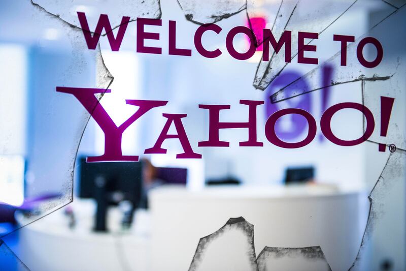 articles/2014/07/17/female-yahoo-exec-accused-of-sex-abuse-fires-back/140717-strochlic-yahoo-tease_zjvqbq