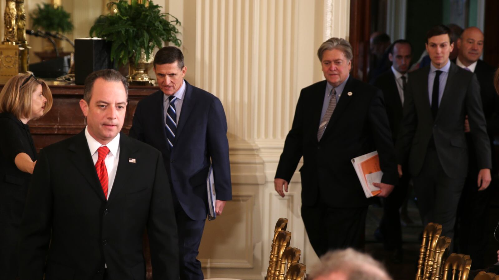 cheats/2017/04/07/report-trump-eyes-new-chief-of-staff/170407-trump-admin-shakeup_xceuwh