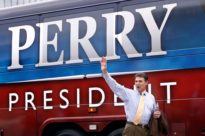 articles/2011/08/19/gaffes-by-candidates-both-mar-and-enliven-campaign/rick-perry-political-gaffes-graham_pvxvmp