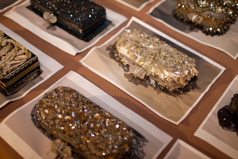 galleries/2012/02/15/new-york-fashion-week-fall-2012-backstage-at-marchesa-photos/marchesa-nyfw-tachman-160_qcxusz