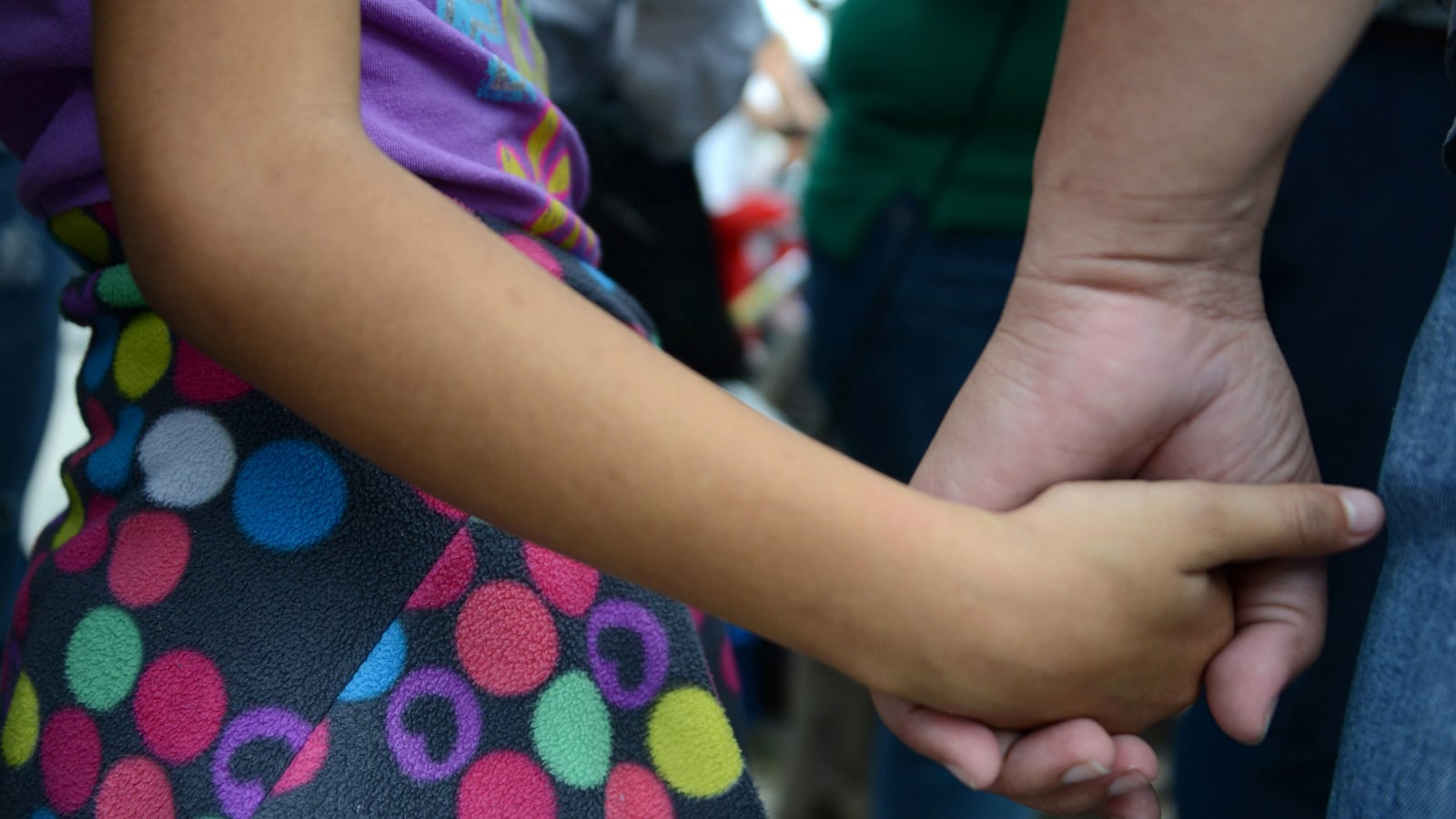 cheats/2014/07/24/honduras-youths-may-get-refugee-status/140724-honduras-cheat_ylsygc