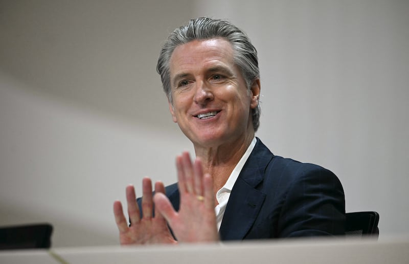 A federal judge ordered the return of control of the California National Guard to Governor Gavin Newsom and blocked the deployment of troops to Los Angeles.
