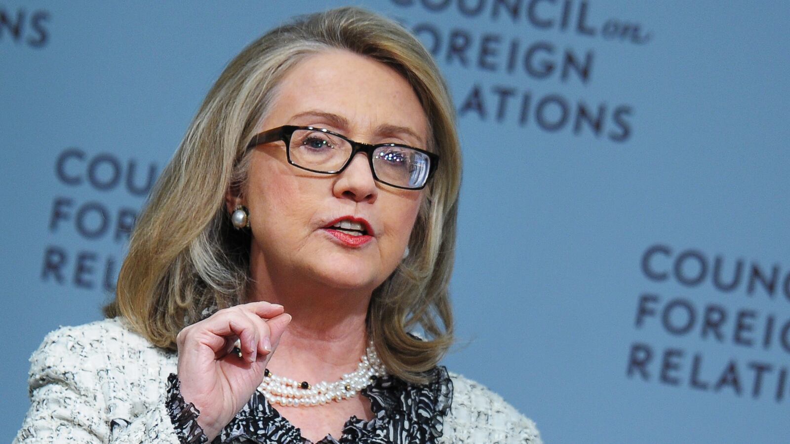 cheats/2013/02/03/clinton-never-stopped-trying-in-syria/130203-hillary-clinton-syria-cheat_qrkcl5