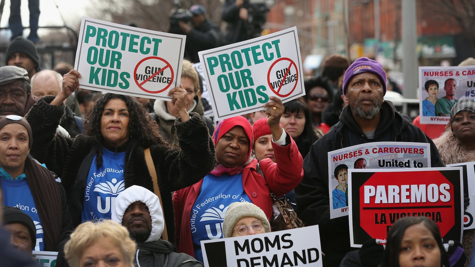 articles/2013/04/03/the-nra-is-beating-president-obama-on-gun-control/130402-Clift-Gun-control-Battle-tease_vbhxf4