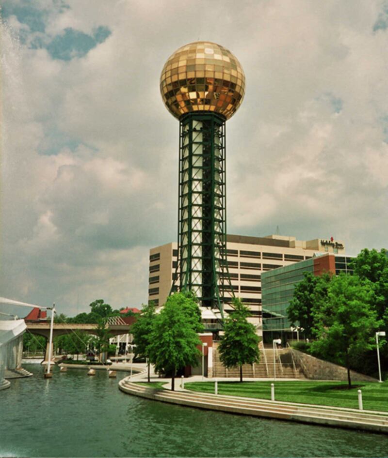 galleries/2011/11/23/30-best-cities-to-start-over-photos/best-cities-to-start-over-knoxville_wxw18j