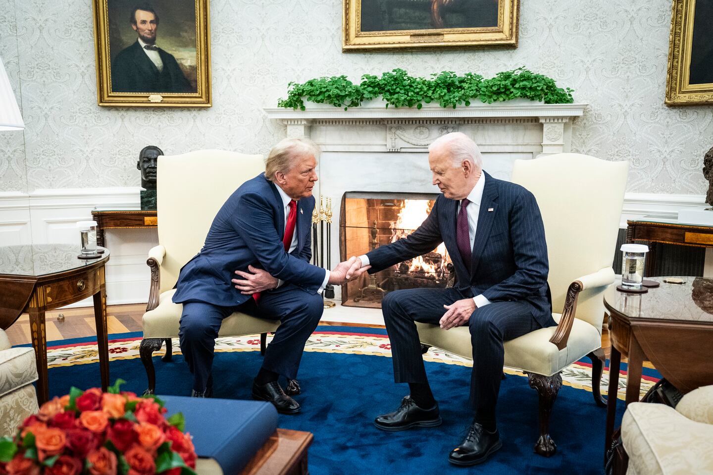 Trump Does the Near Impossible by Stuffing More Gold into Oval Office