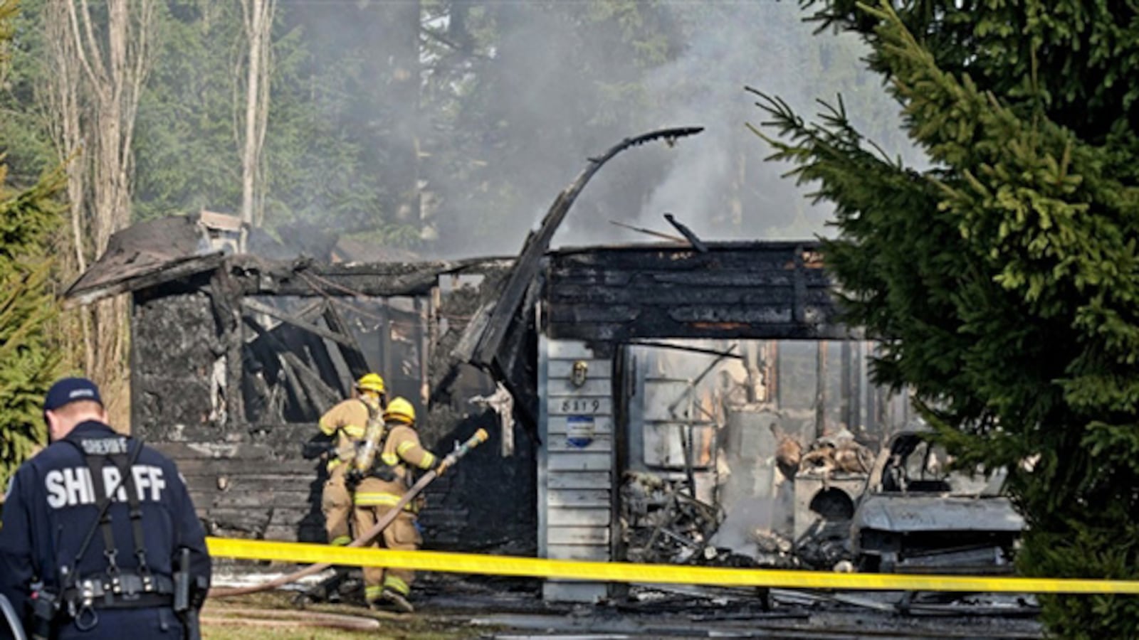 cheats/2012/02/06/police-father-set-house-on-fire/washington-fire-father-started-fire-cs_anyxod