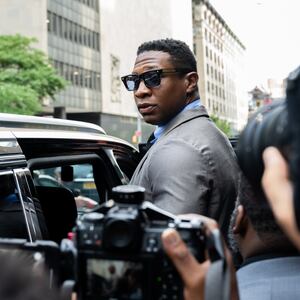 Jonathan Majors leaving Manhattan Criminal court.