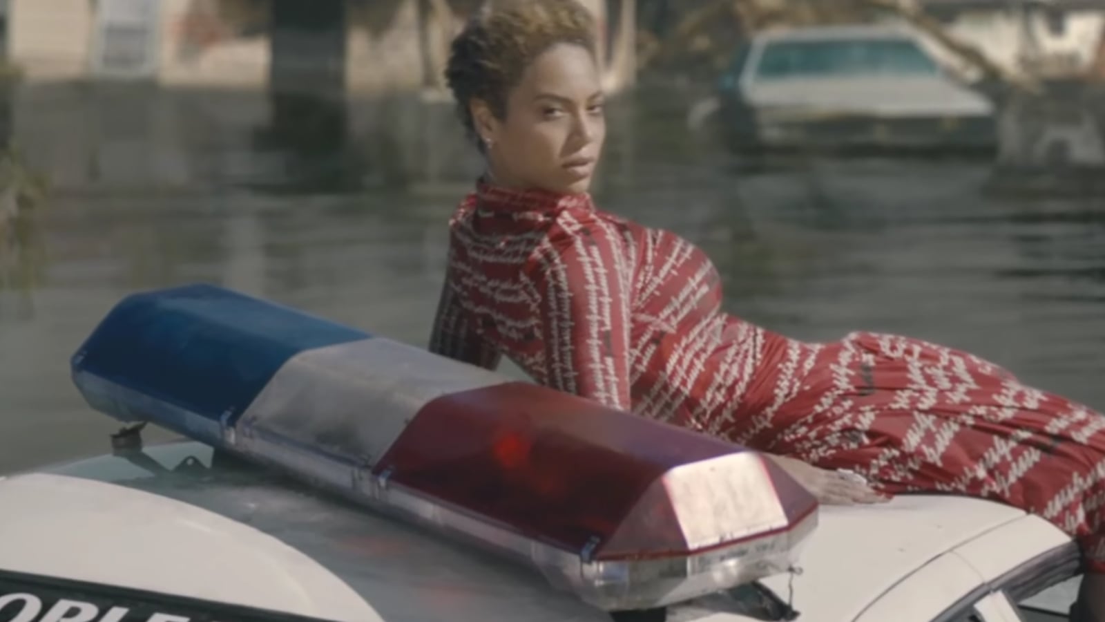 articles/2016/02/06/beyonce-s-formation-a-fiery-black-power-anthem-and-call-to-arms/160206-fallon-beyonce-tease_uslo08